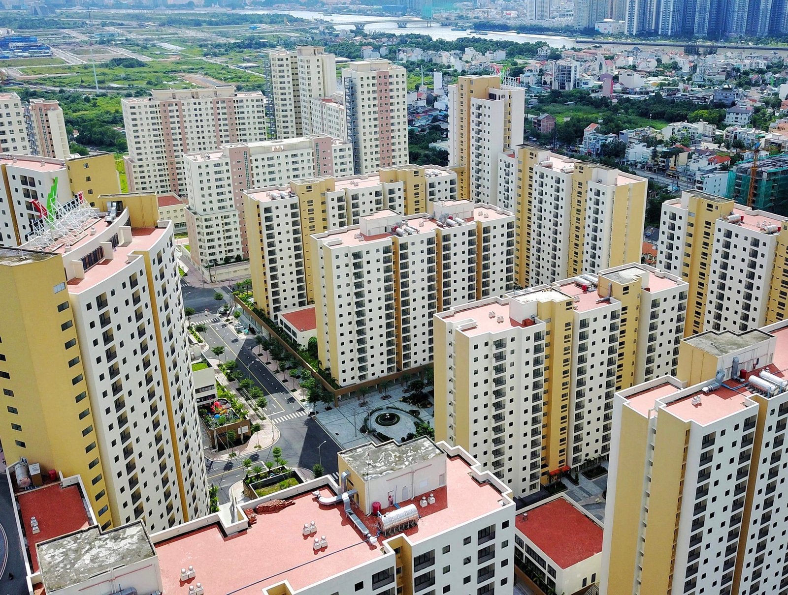 Các tòa nhà thuộc khu chung cư Bình Khánh nhìn từ trên cao